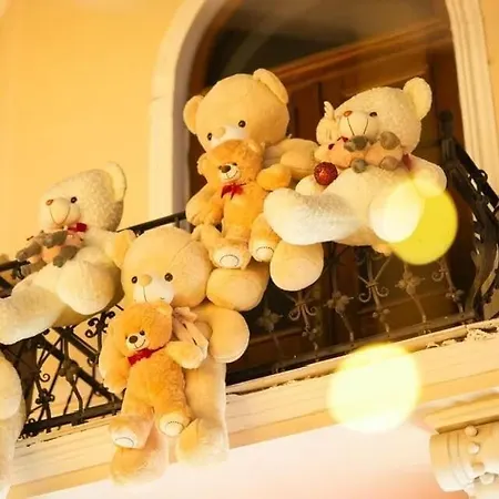Romanescu Park Apartment *